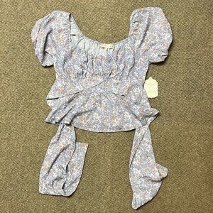 BNWT Altar’d State Crossover Top